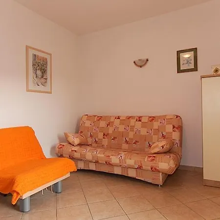 In With Terrace, Air Conditioning, Wifi, Washing Machine 202-4 *